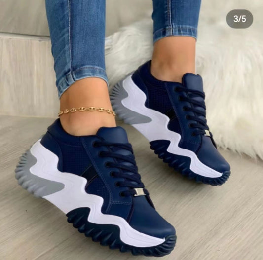 Low-Top-Sportschuhe Damen New Style 43 Große lässige dicke Sohle gezackte Dad-Schuhe