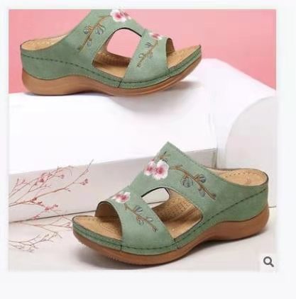 Wedge Platform Sandals Embroidered Floral Slippers