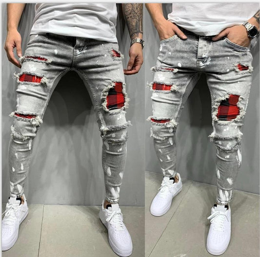 Hochwertiger Herren-Jeans-Lack, zerbrochene und kaputte Mode, neue Jeans